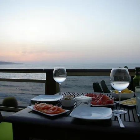 Fabulous Canteras First Beachfront 大加那利岛拉斯帕尔马斯