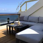 شقة Fabulous Canteras First Beachfront
