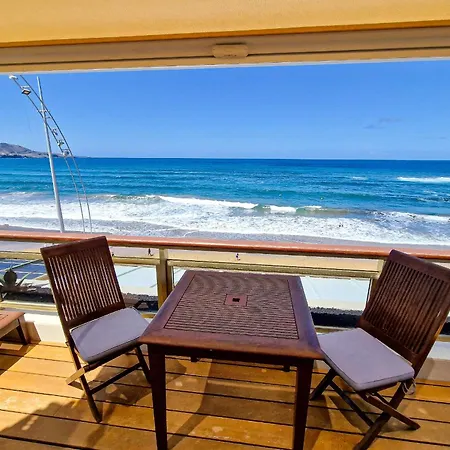 Fabulous Canteras First Beachfront Appartement Las Palmas de Gran Canaria