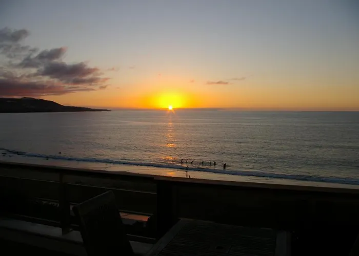 Апартаменти Fabulous Canteras First Beachfront