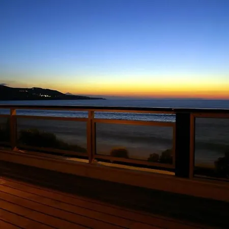 Fabulous Canteras First Beachfront Апартаменты *